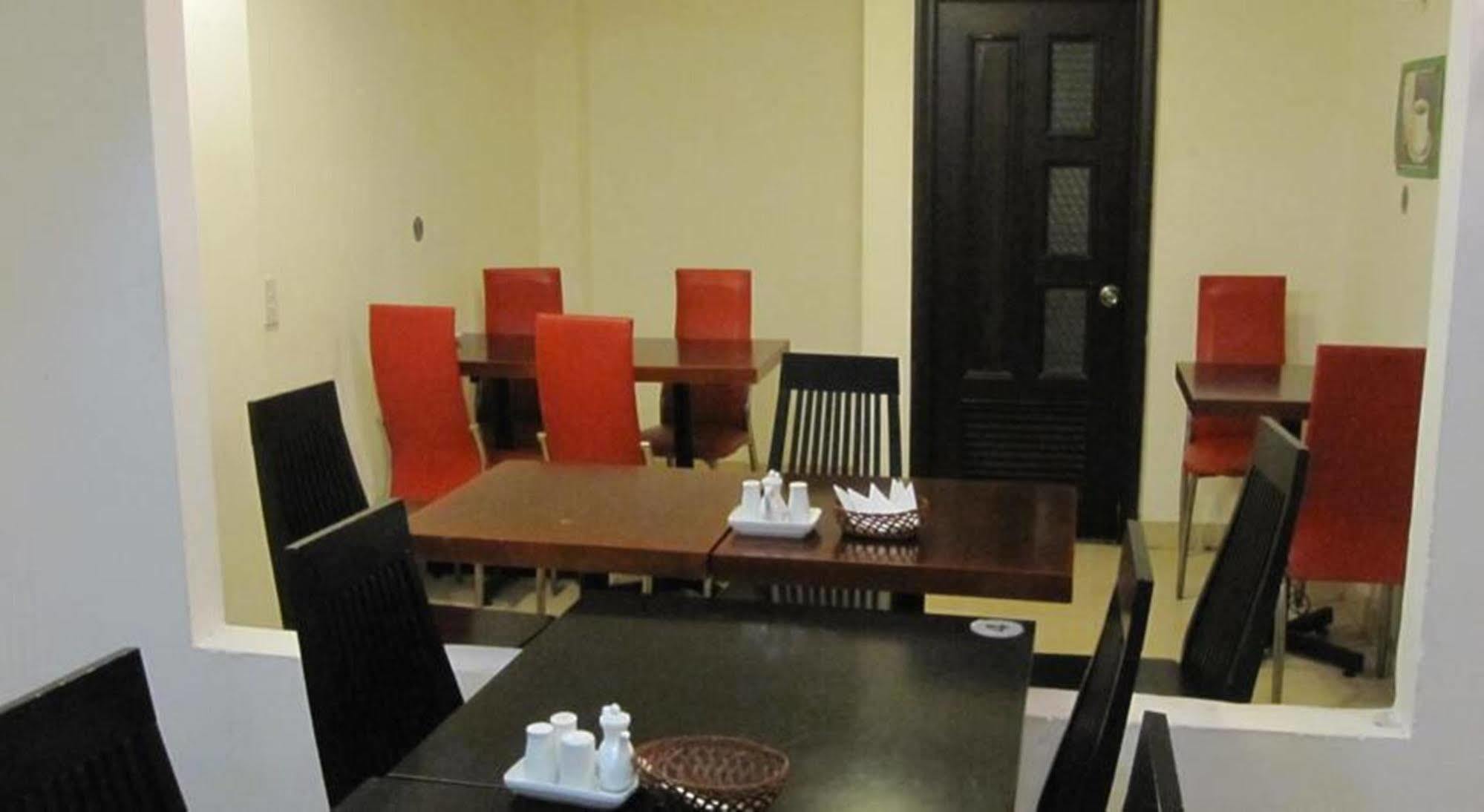 הו צ'י מין סיטי Saigon Zoom Hotel מראה חיצוני תמונה